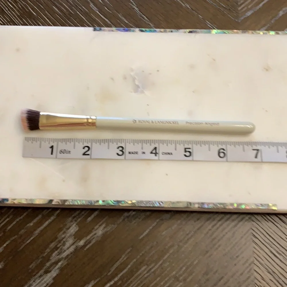 Royal & Langnickel precision angled brush